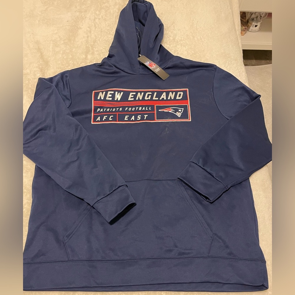 Woman’s New England Patriots hoodie, size XL